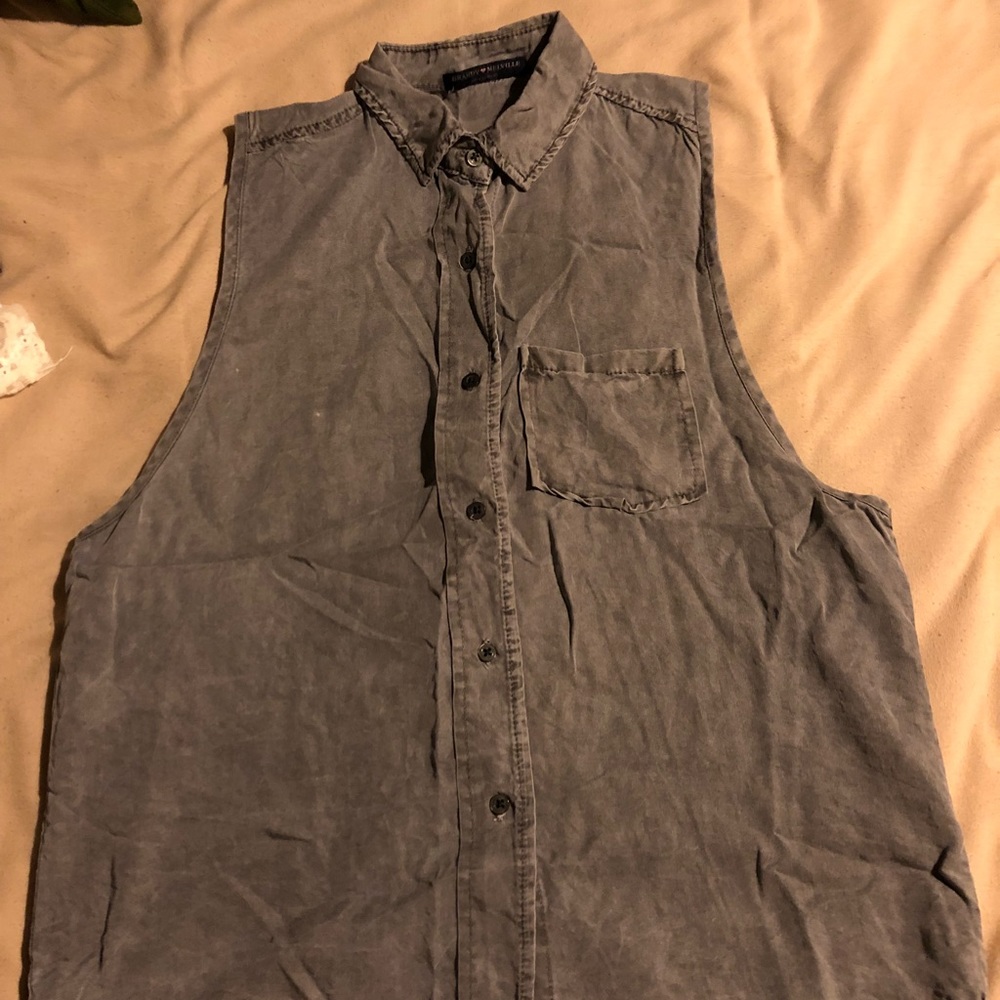 Brandy Melville button up tank